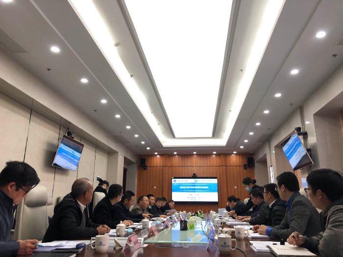 5.9跨越-11月26日，省天然氣公司鹽穴儲(chǔ)氣庫(kù)項(xiàng)目地質(zhì)預(yù)可行性研究順利通過(guò)評(píng)審，評(píng)審會(huì)議現(xiàn)場(chǎng)（攝影：程平）